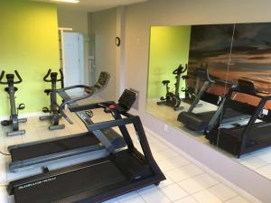 Maravilhoso apartamento tipo loft na Reserva do Sahy em Mangaratiba RJ