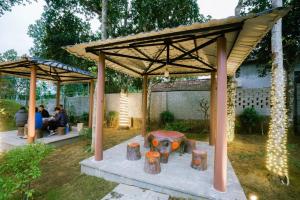 Mít Garden Villas Sơn Tây Venuestay