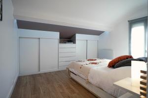 Appartements ONLOC - St Exupery -Magnifique appart au calme avec chambre - parking : photos des chambres