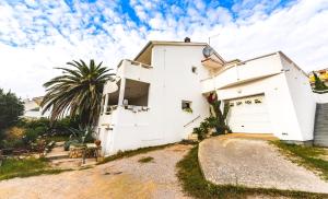 Apartments Inga 