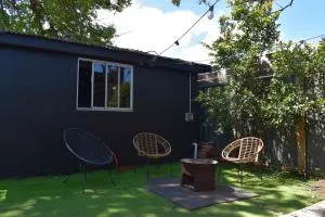 Discover Bali in Booker Bay - Pretty Beach