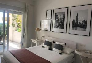 Frontline Beach Apartment