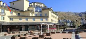 Estudio Edificio Salvia zona remontes