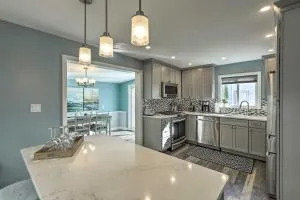 Pet-Friendly Revere Getaway, Steps from the T! - 温斯洛普