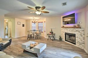 Townhome Near Lake Hamilton and Race Track!