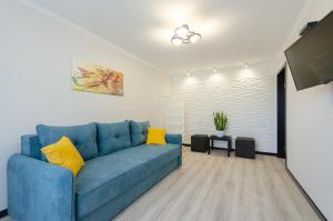 ARTAL Apartment on Obolonskaya Square 1