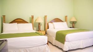 Holidays At Holiday Heaven