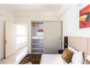 BluO 1BR Hitech City - Balcony, Gym, Terrace Garden - Madhapur