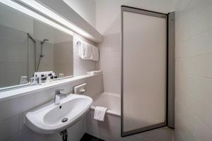 Standard Twin Room room in Best Western City Hotel Goderie