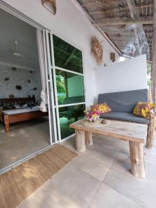 Tamaru House Bungalow with Patio
