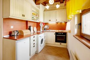 Mountain View Pirin Golf