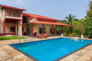 Corfu & Crete by StayVista - Mountain-view villa with Pool and Activities
