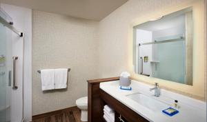 Holiday Inn Express - Sarnia - Point Edward by IHG