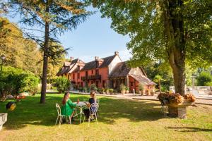 Hotels Moulin de Fourges : photos des chambres