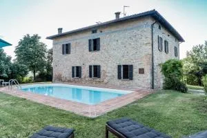 Villa Ca de Angeli - Tabiano Castle Country Villas - Varano Marchesi