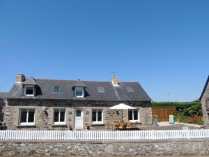 Maisons de vacances Cozy holiday home in Plurien, with rural charm! : photos des chambres