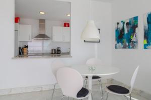 Nice apartment with a sunny terrace