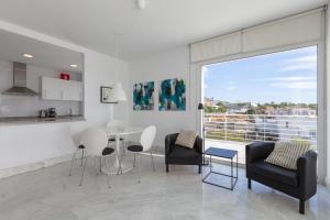 Nice apartment with a sunny terrace