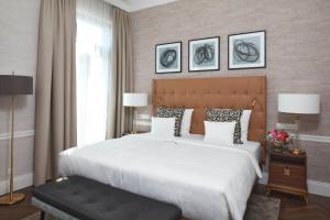 Deluxe Double Room room in Steigenberger Parkhotel Düsseldorf