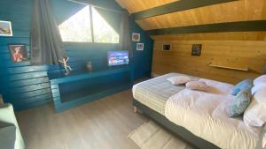 Chalets Domaine Vallon des Ocres : photos des chambres