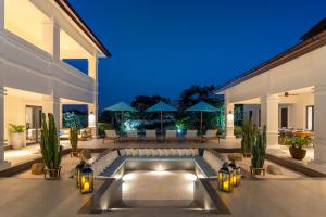 Luxury 5 Bedroom Pool Villa B11B