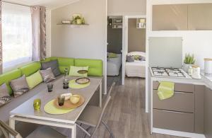 Campings Camping Paris Beau Village : photos des chambres