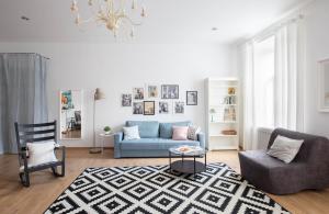 GorodRek near Palace Square (4 rooms)