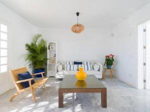 The Patio House Comfort and Style at Pasito Blanco