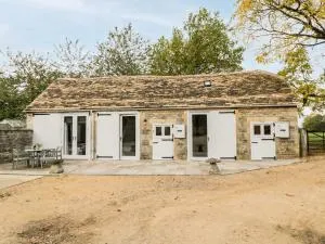 The Old Swill House - Sutton Benger