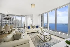 Breathtaking Ocean View Unit Icon Brickell W - بورت أوف ميامي