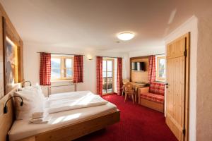 Large Double Room room in Alpenpension Ettlerlehen