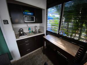 Chacala Arrecifes 1 para 2 con Aire Acondicionado a solo 50 mts de la Playa ARF1