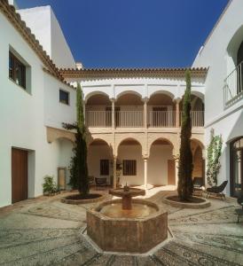 Apartamentos Los Patios del Pañuelo