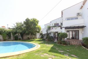 Apartamento Las Moras con piscina by costablancarent