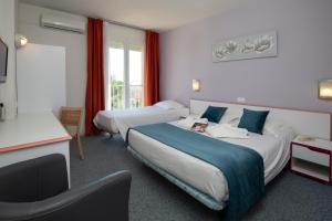 Hotels The Originals City, Relax'Otel & Spa, Le Barcares : photos des chambres