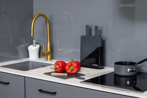 Mogilska Apartments by Renters Prestige