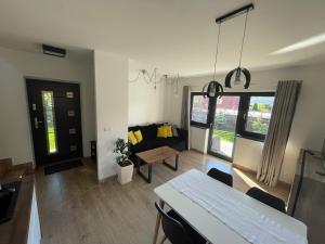 ARKA HOUSE DOMEK WIDOKOWY