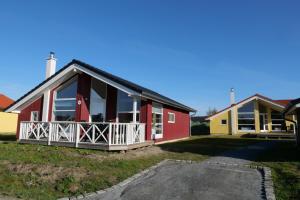 Resort 2 Ocean Cottage A 14