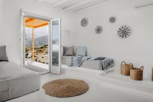 Xerolithos Natural Living