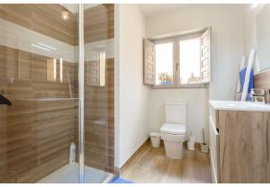 TERRAZA-Caleta Beach Home by Cadiz4Rentals