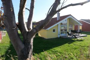 Resort 2 Beach House B 2