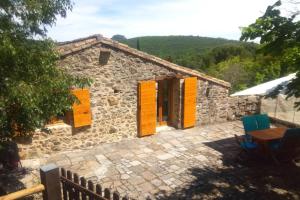 Maison de charme 3 étoiles dans les Cévennes avec terrasse et piscine privée