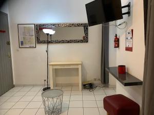 Appartements Studio Triangle Arene Gare Maison Carree Placette : photos des chambres