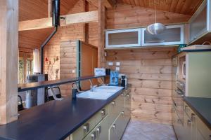 Séjour cosy, maison en bois pour 8