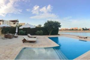Gorgeous Villa in Gouna with Heated Private Pool