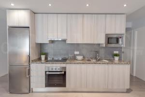 Cosy flat with private balcony - Historic Center by REMS