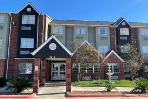 Super 8 by Wyndham San Antonio Downtown NE