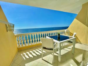 Atlantic Ocean Beach Views Holiday Club Suite