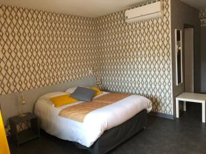 Hotels Hotel Alpes Cevennes : photos des chambres