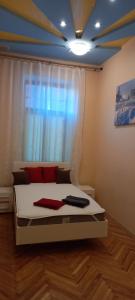 Двох рівневі апартаменти в центрі